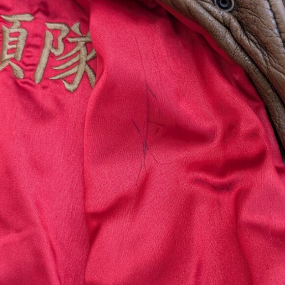 Vintage 1987 Avirex Flying Tiger Brown Leather Bomber Jacket Mens L - Picture 10 of 14